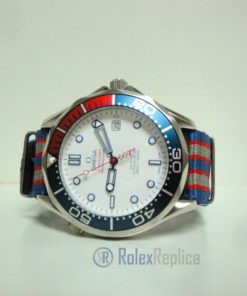 Alternative view of Omega replica seamaster co-axial 007 white dial cordura imitazione copia